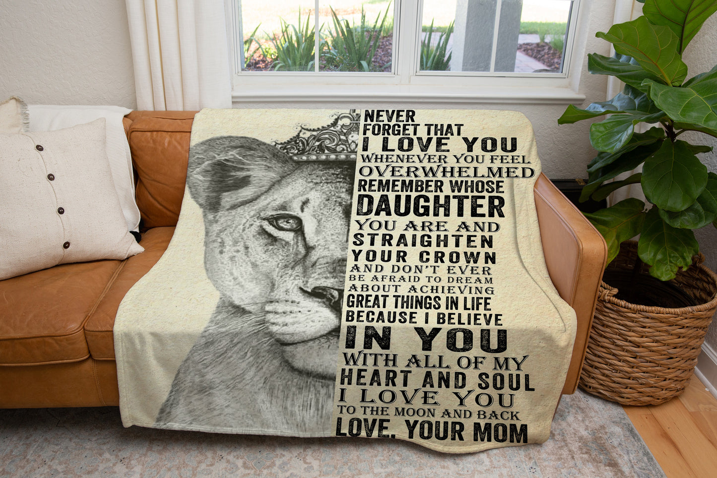 Daughter from Mom Lioness Crown Blanket