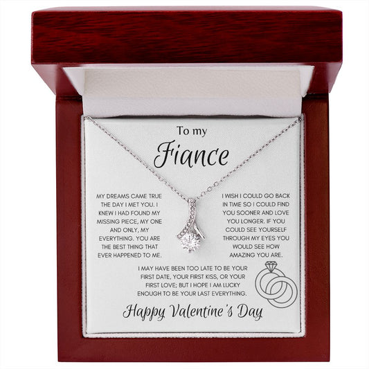 Fiance Valentine's Alluring Beauty Necklace